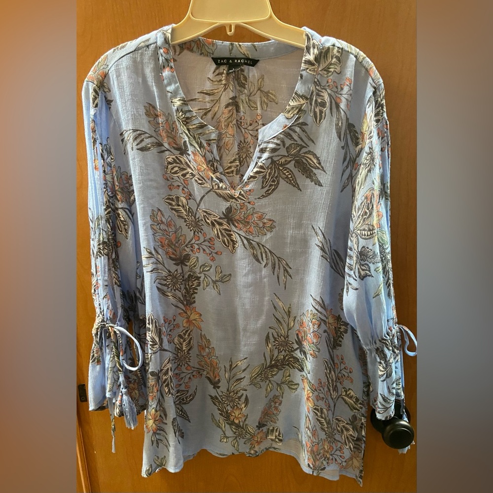 Zac & Rachel Light Blue Floral Blouse